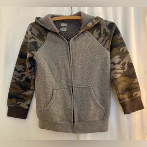 Jumping Beans Gray Zip-Up Hoodie with Camo Sleeves Size 7